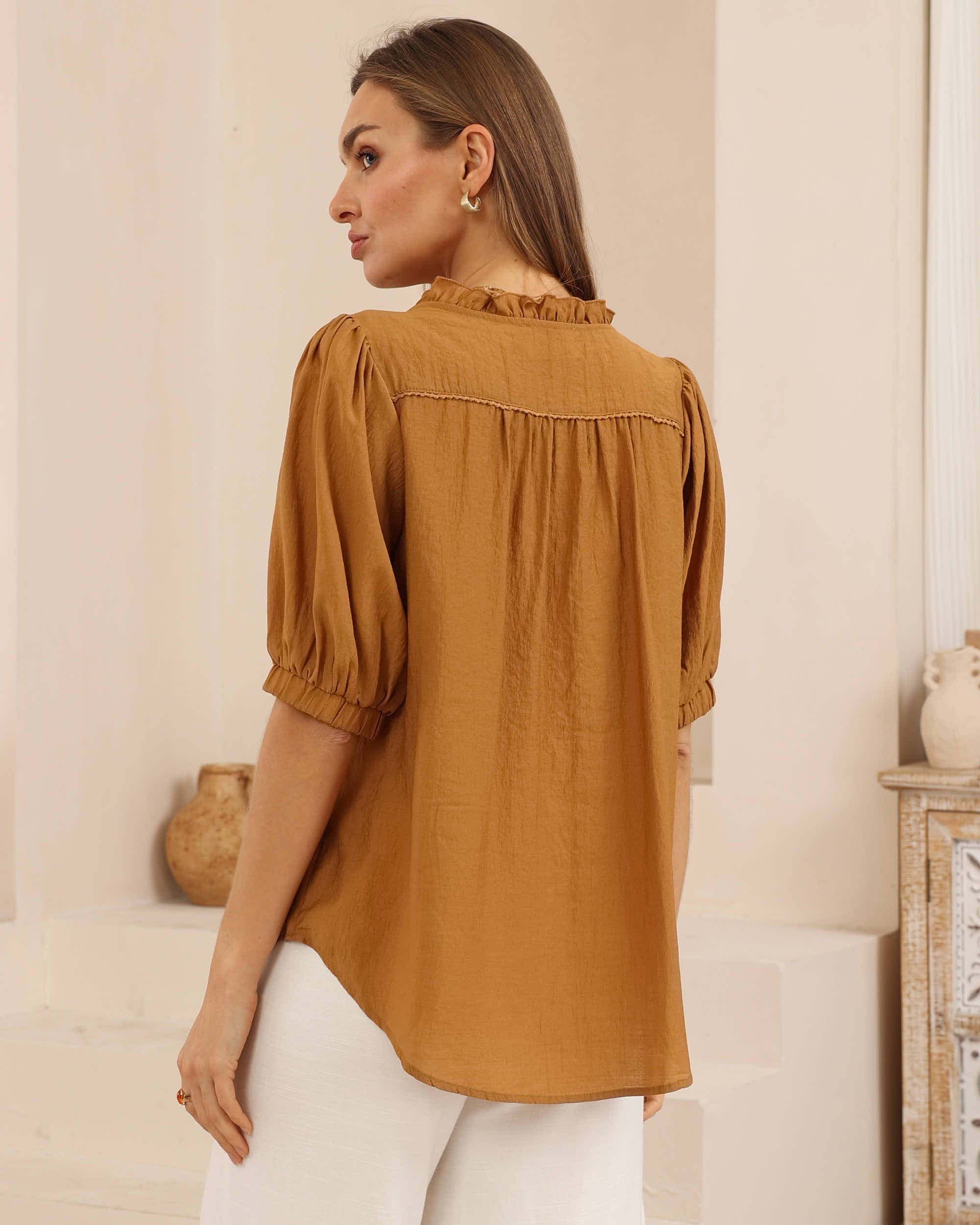 Lindy Blouse Tan