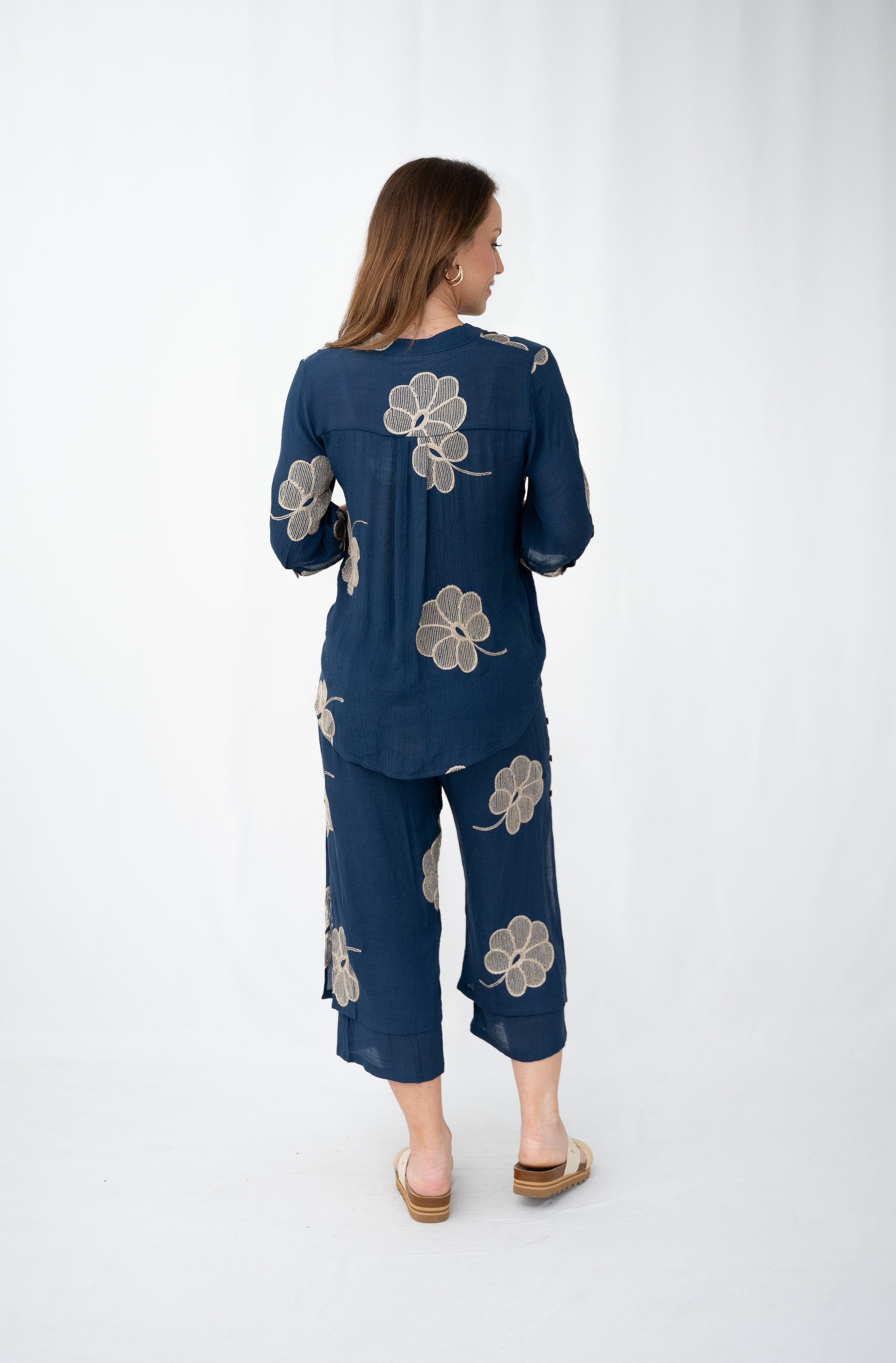 Nellie Embroidered Pants Navy