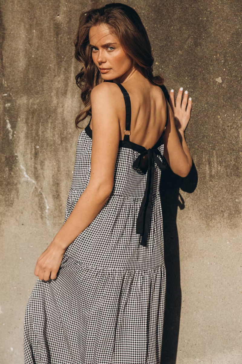 Amia Maxi Dress Black