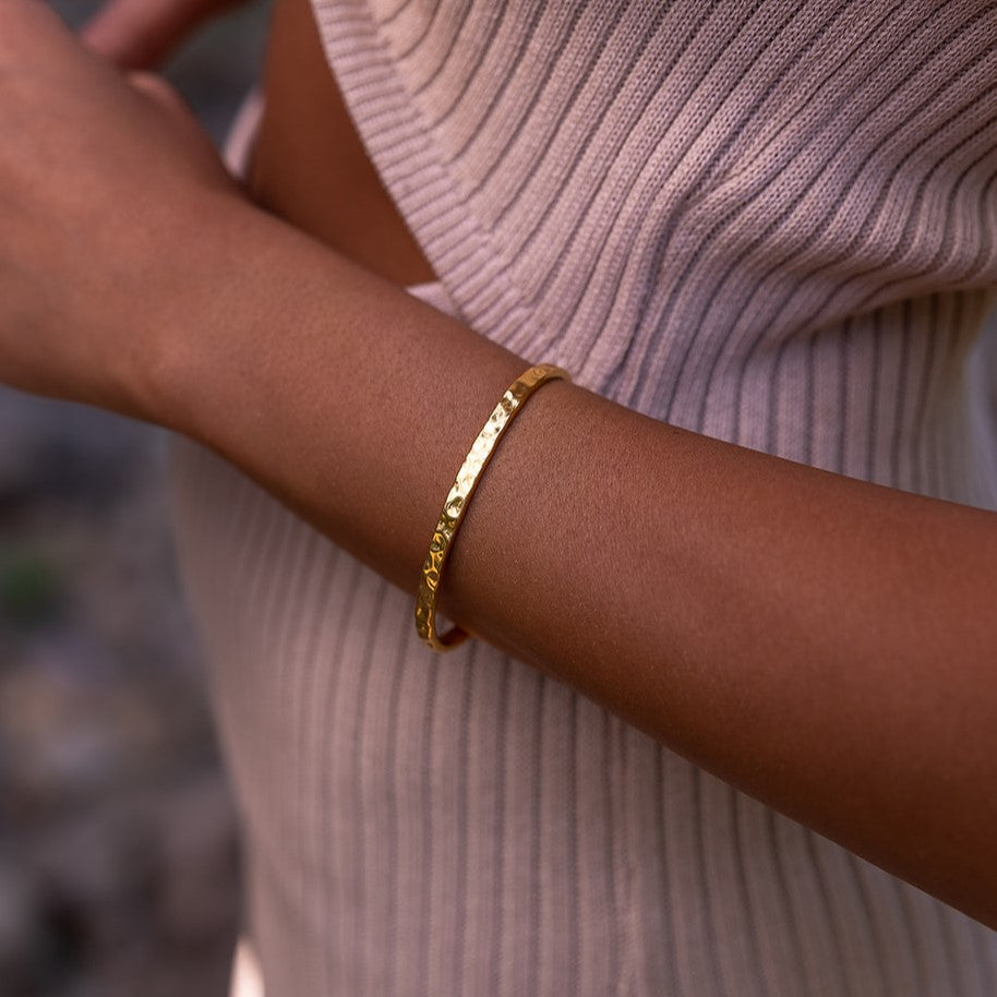 Gaia Cuff in Gold