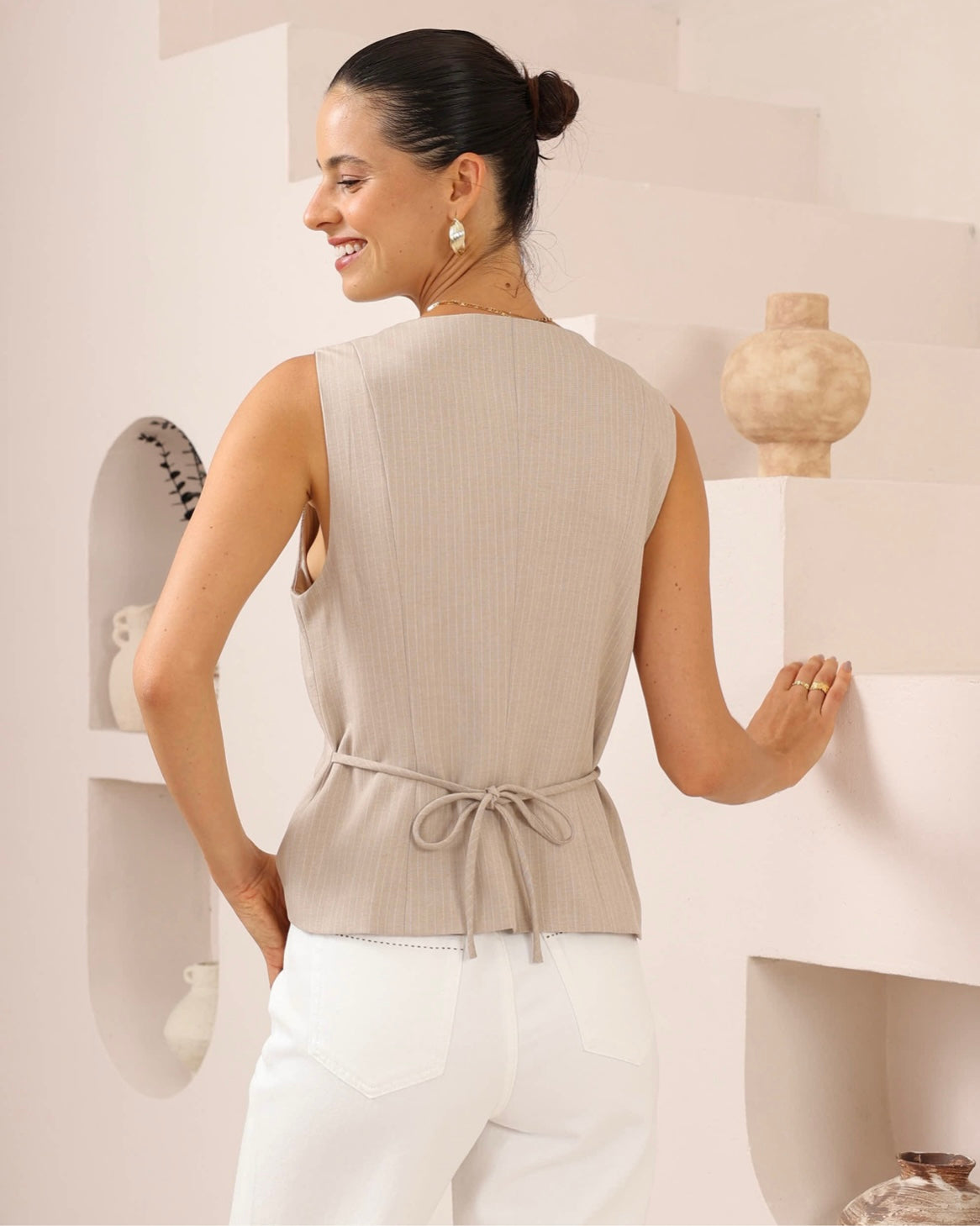 Tailored Sleeveless Vest Taupe