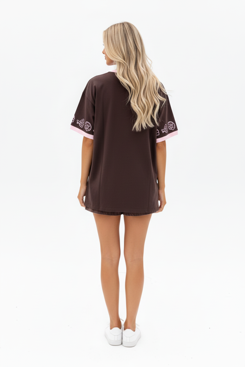 Good Days Lovers Club Tee Chocolate