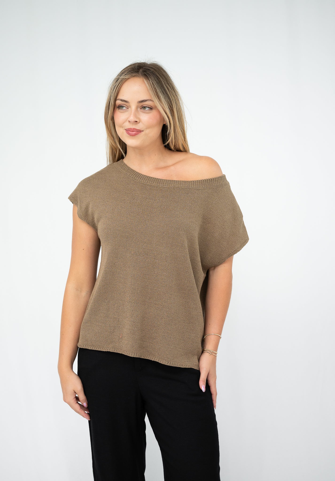 Lia Off-Shoulder Knit Top Coffee