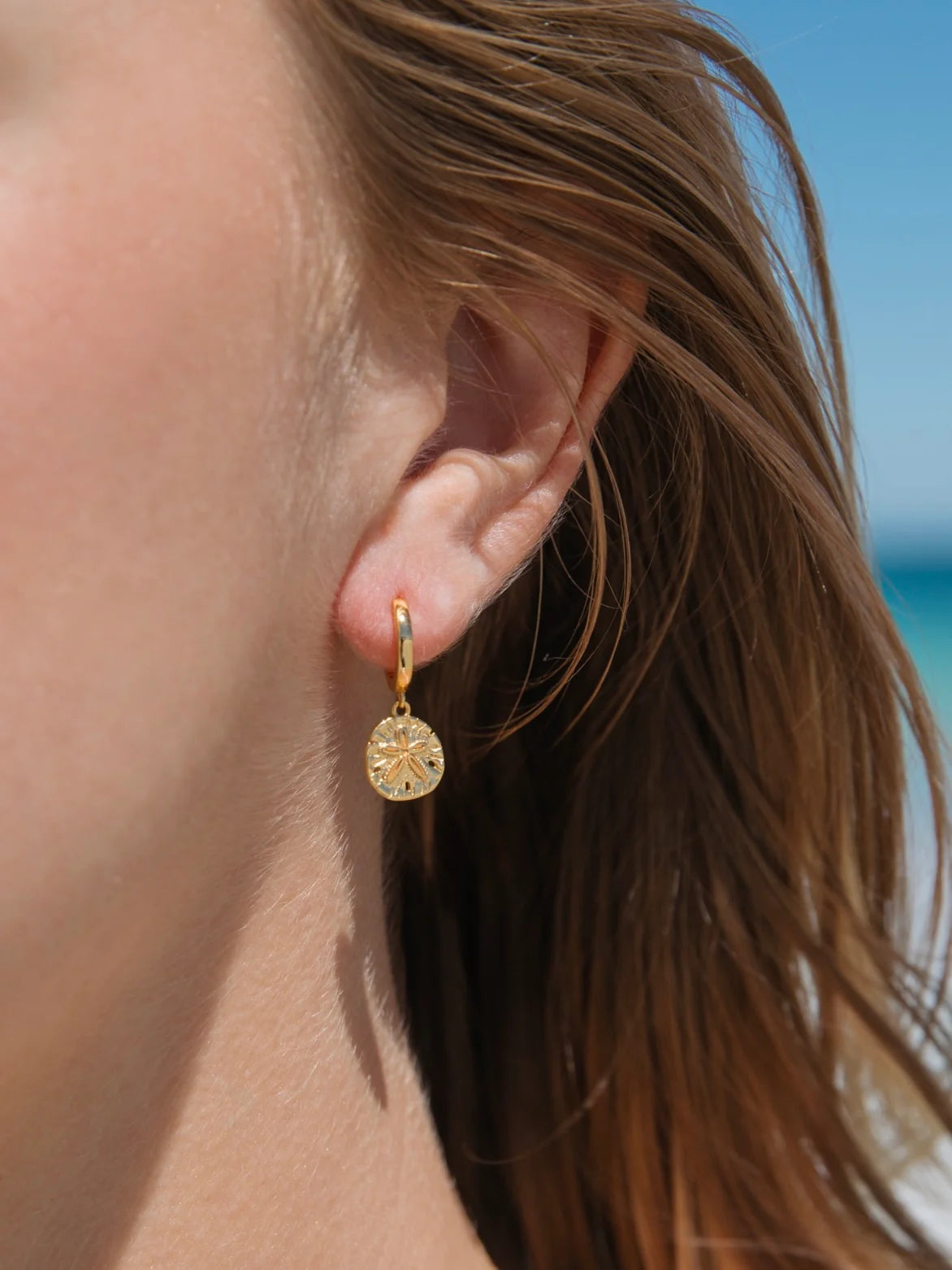 Sand Dollar Hoops in 18k Gold Vermeil