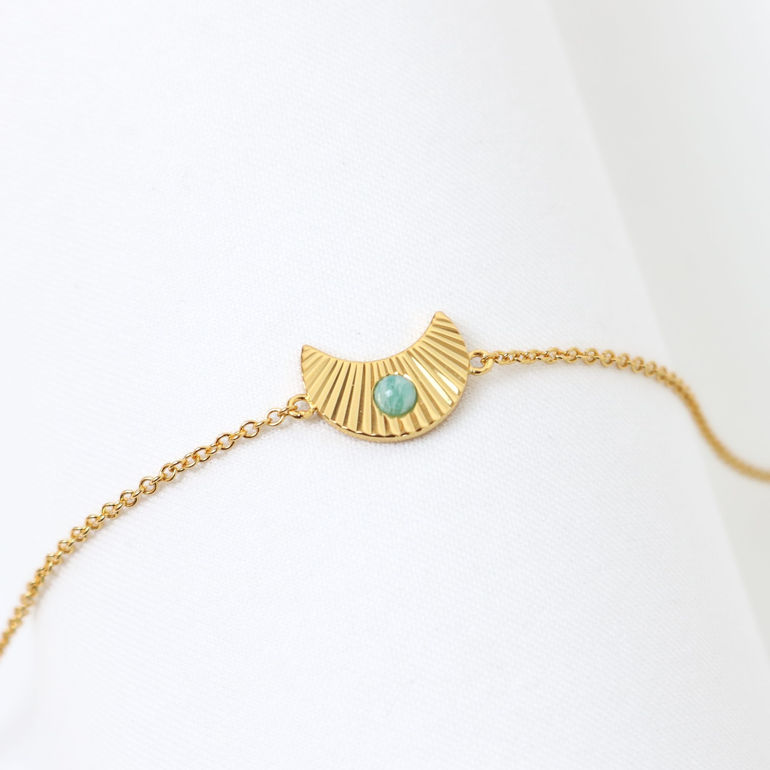 Ray of Light Bracelet in Gold with Green Amazonite