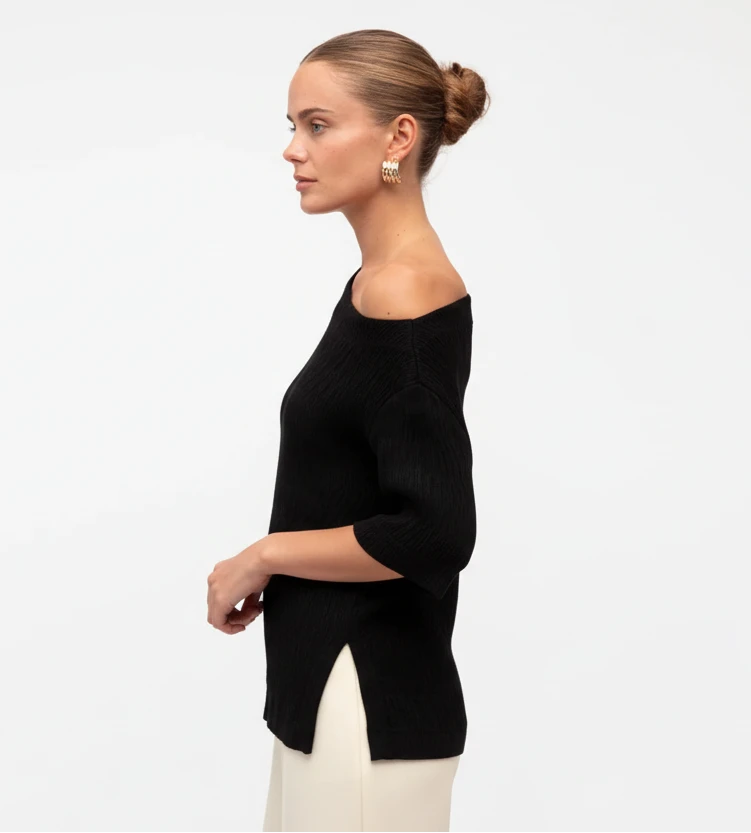 Dalle Asymmetrical Tee Black