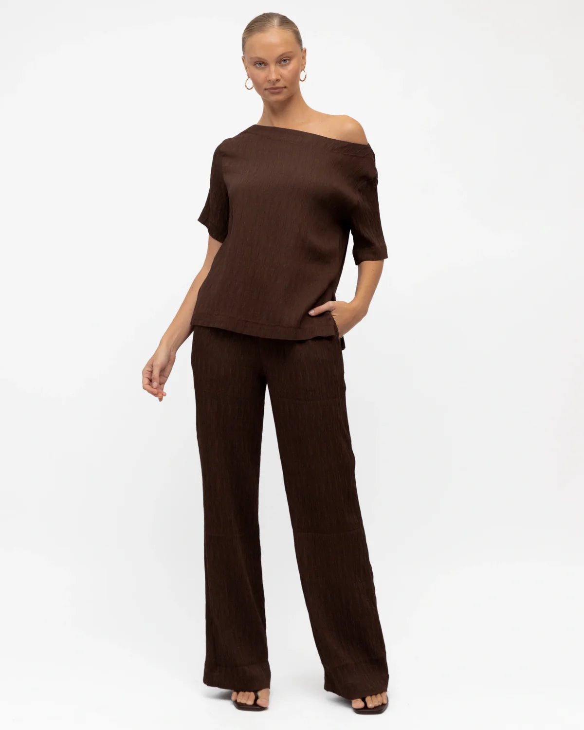 Dalle Asymmetrical Tee Chocolate