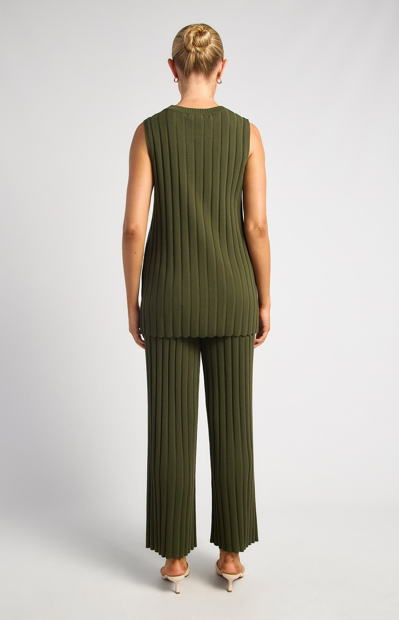 Silvie Sleeveless Top & Pant Set Olive