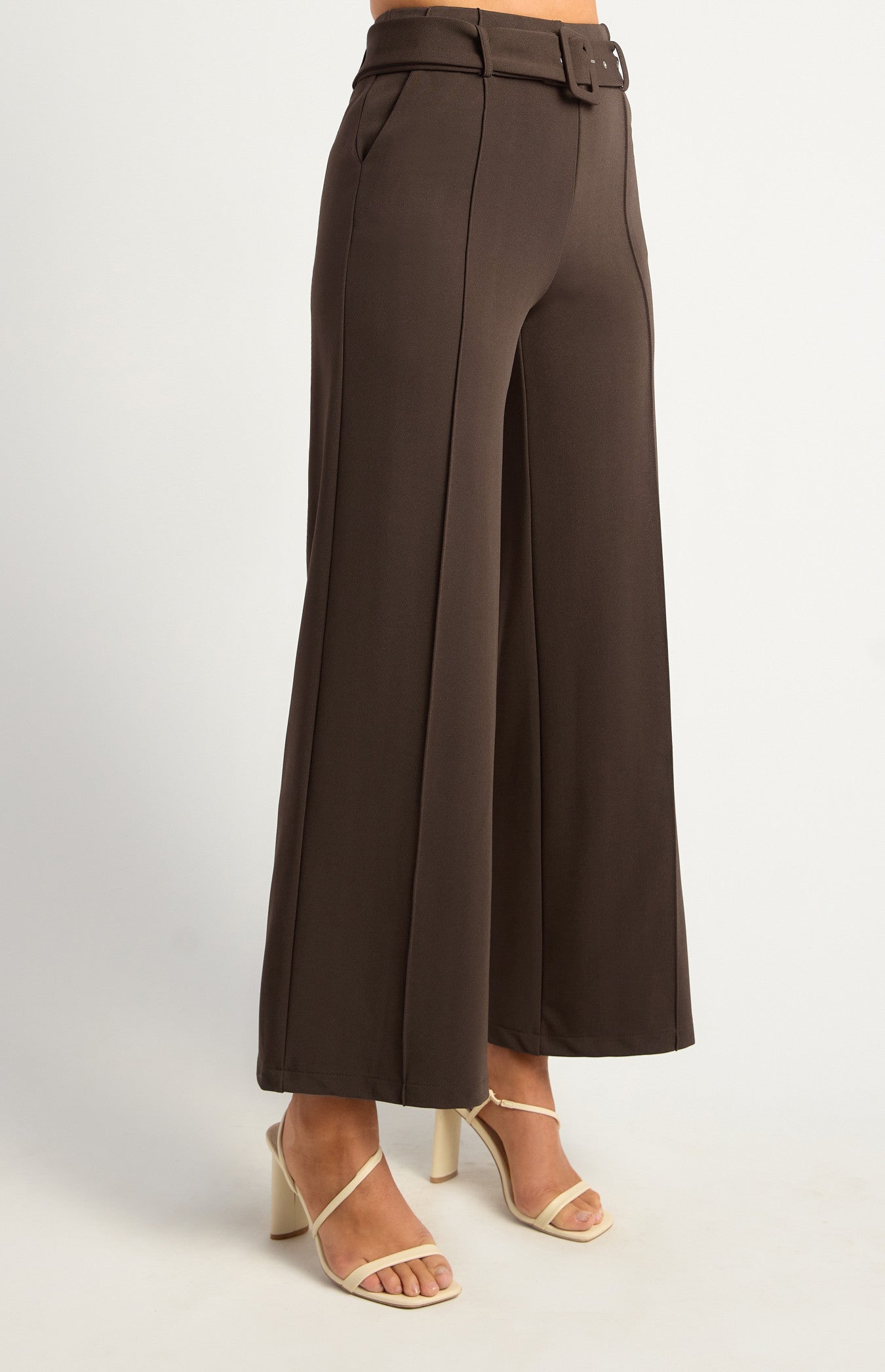 Indira Stretch Belted Pant Expresso