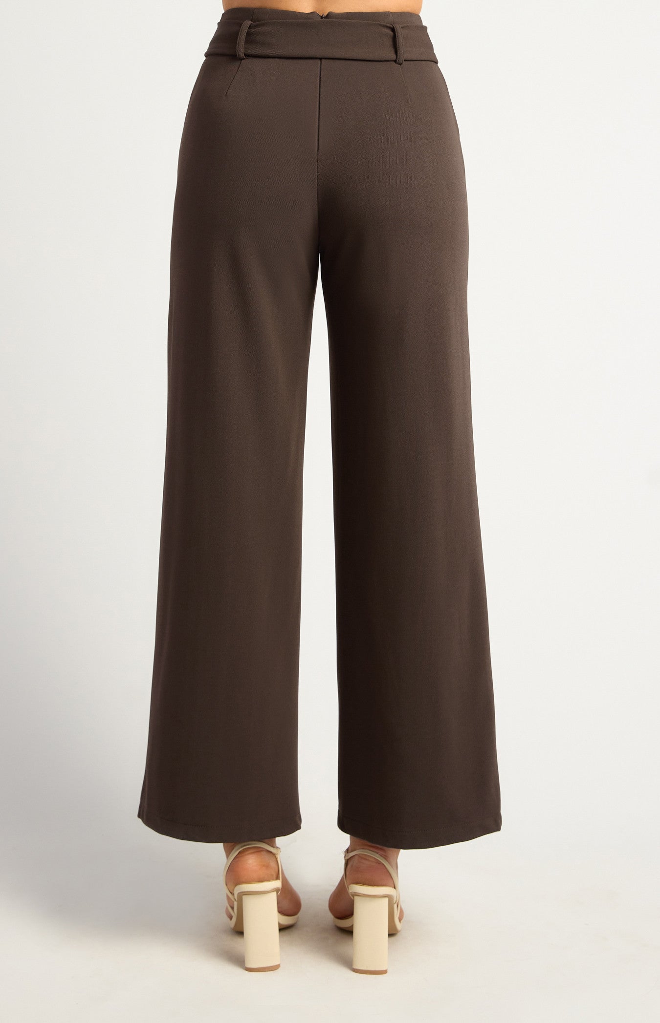 Indira Stretch Belted Pant Expresso