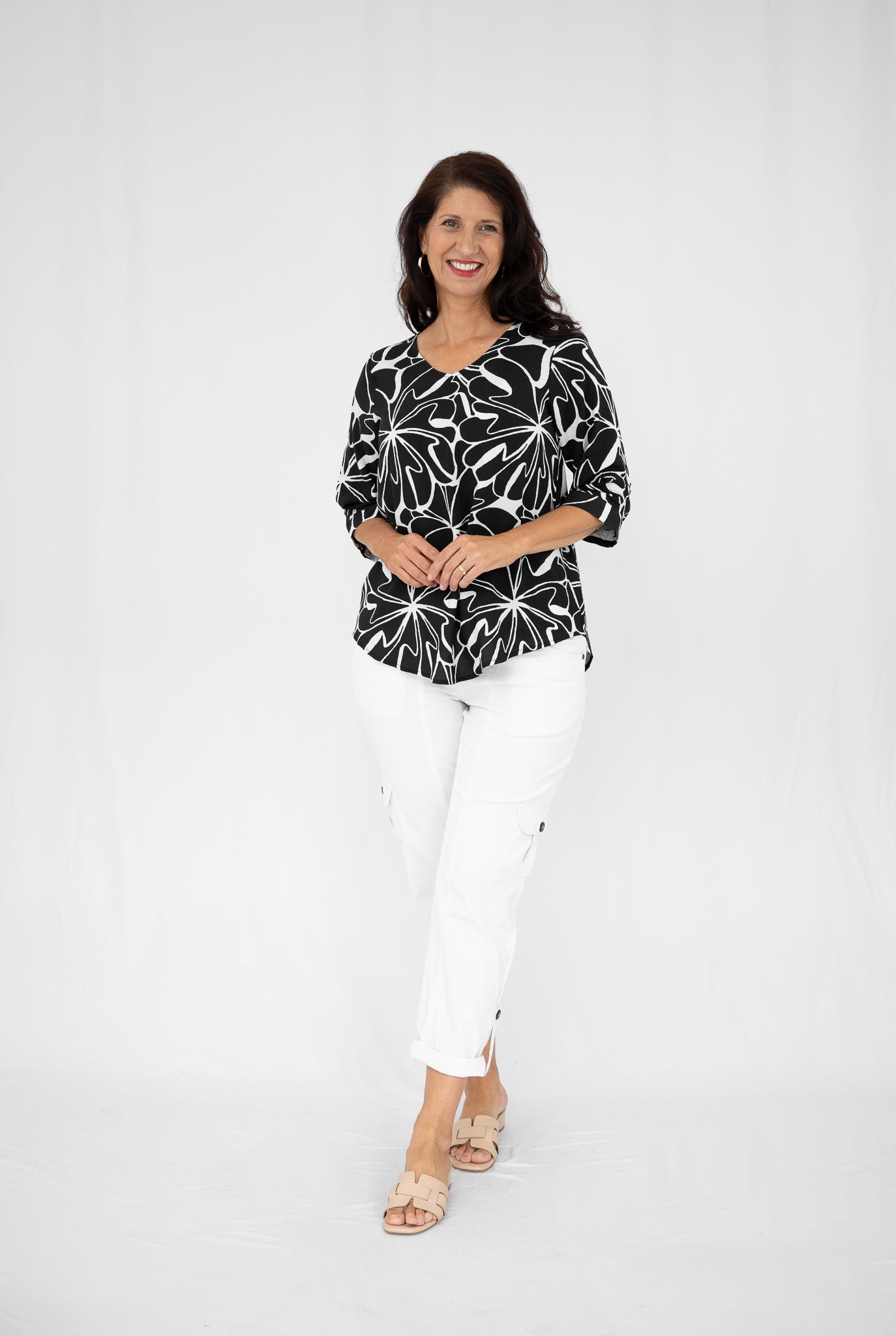 Hani Abstract Button Back Top
