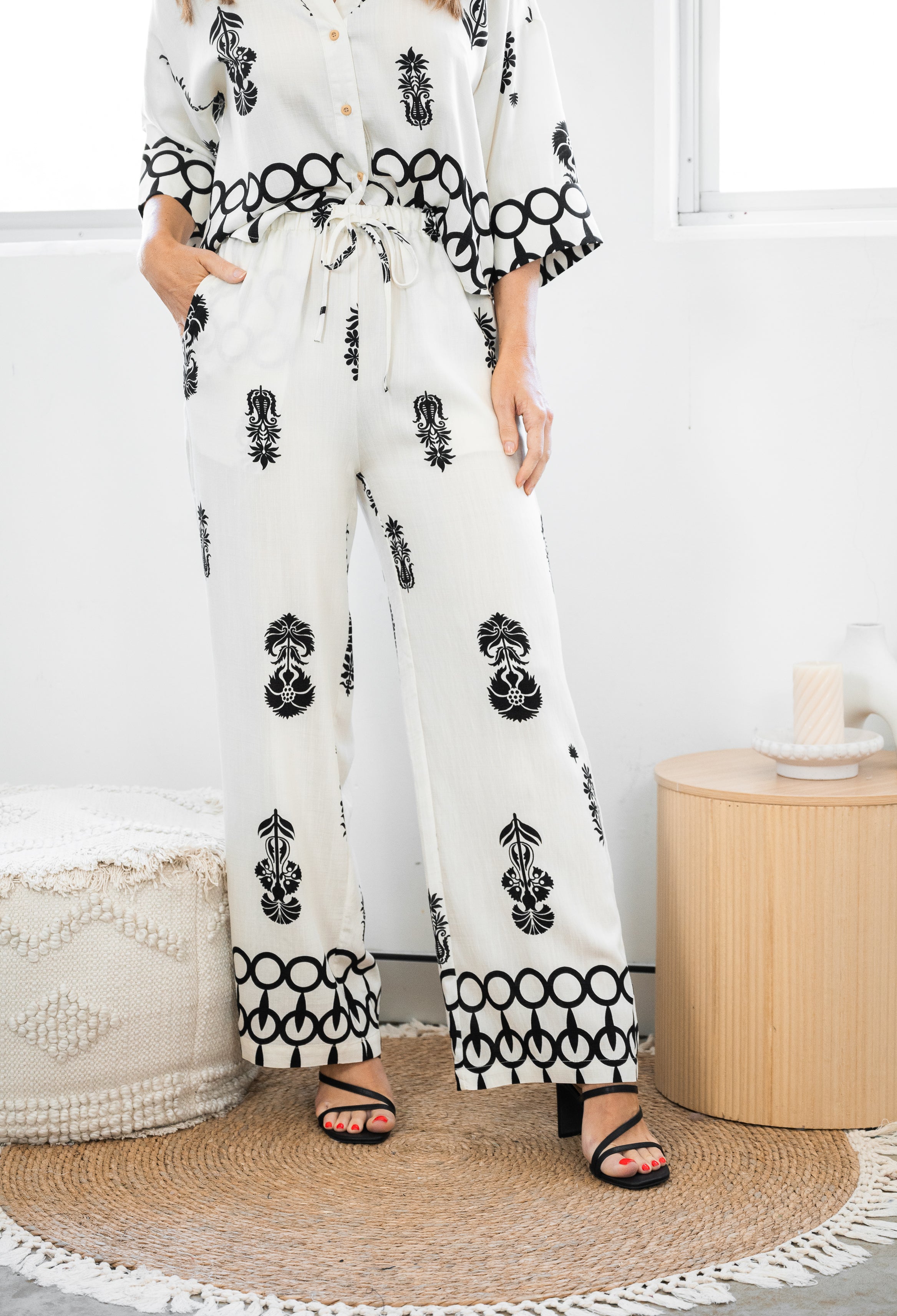 Cordella Pants Set