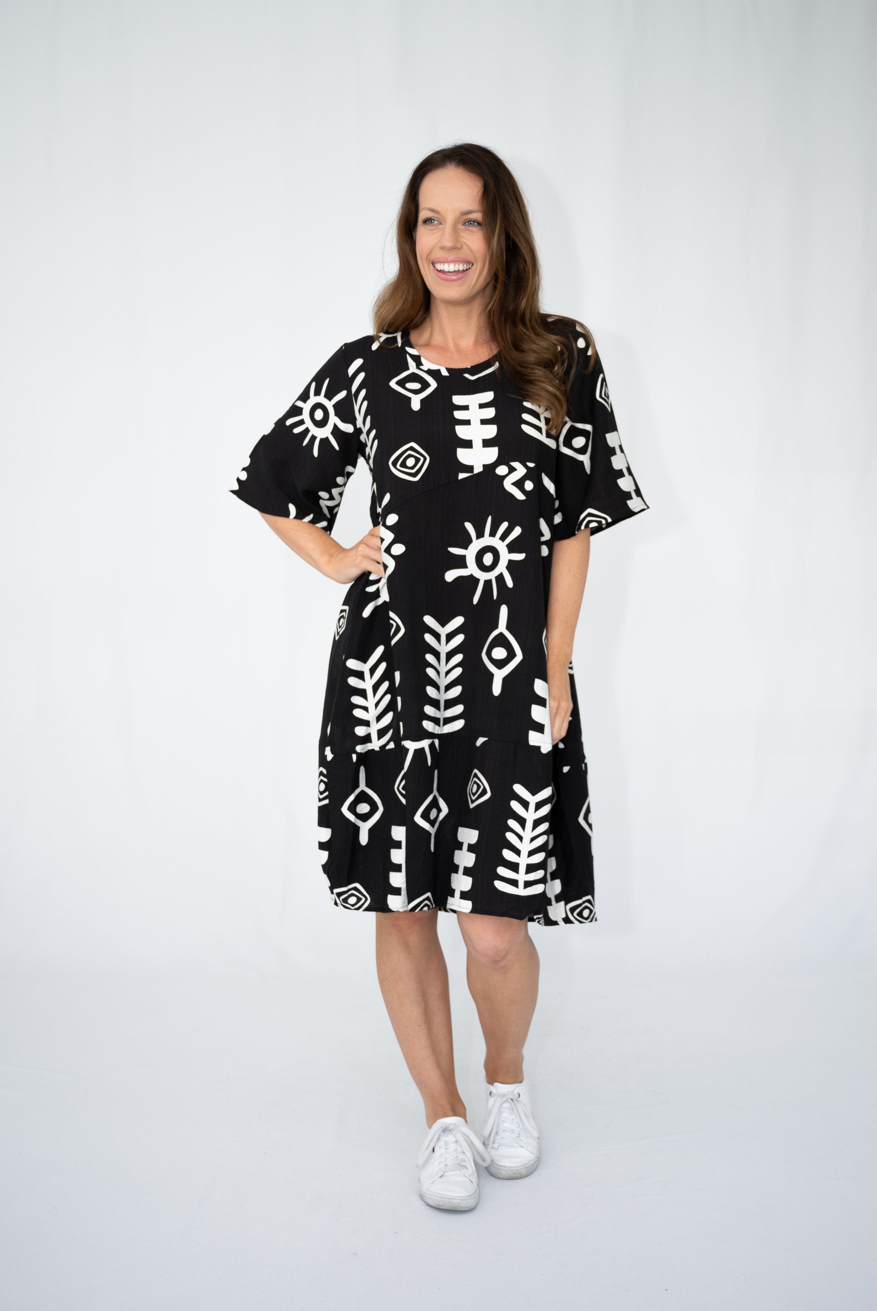 Mono Abstract Short Dress