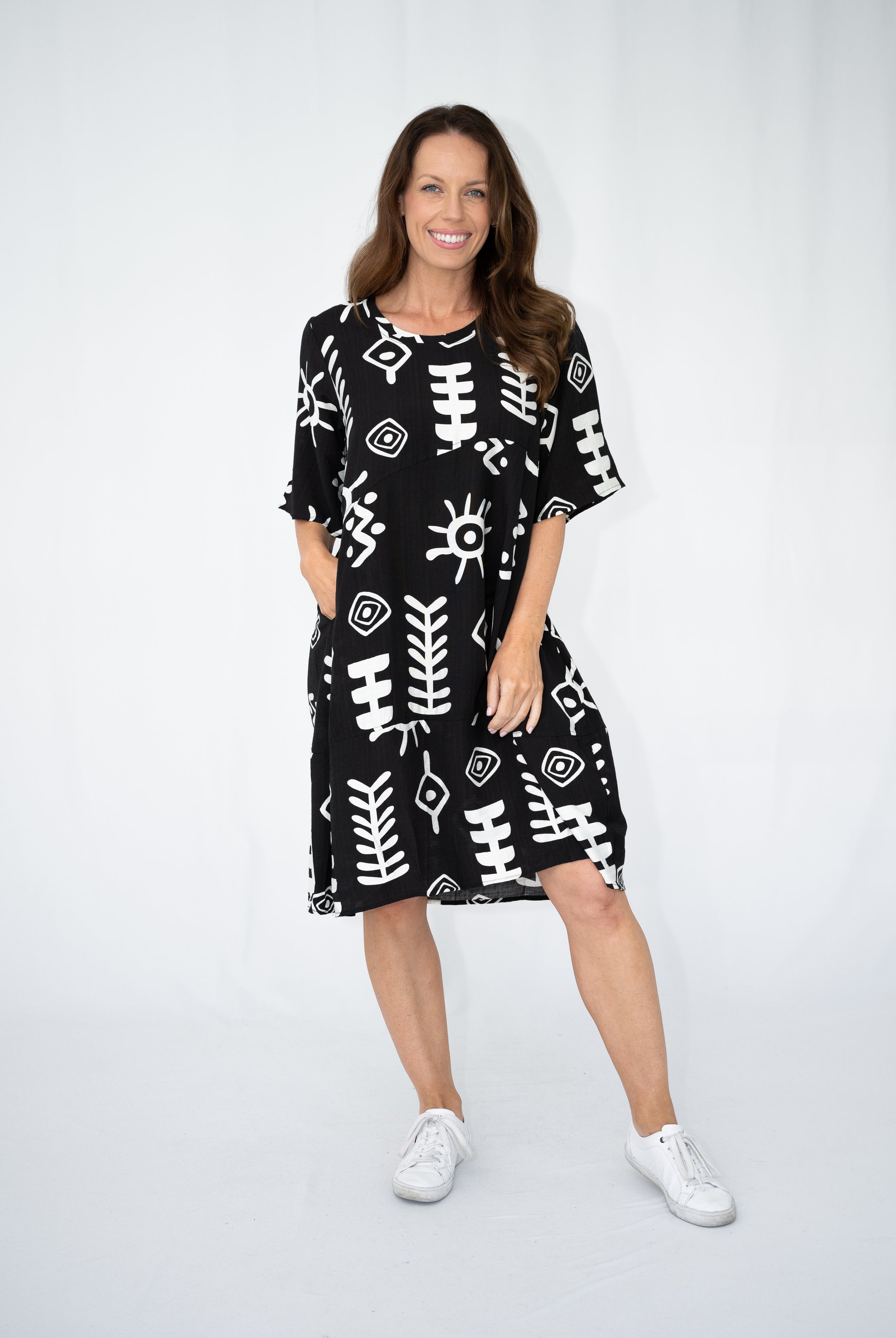 Mono Abstract Short Dress