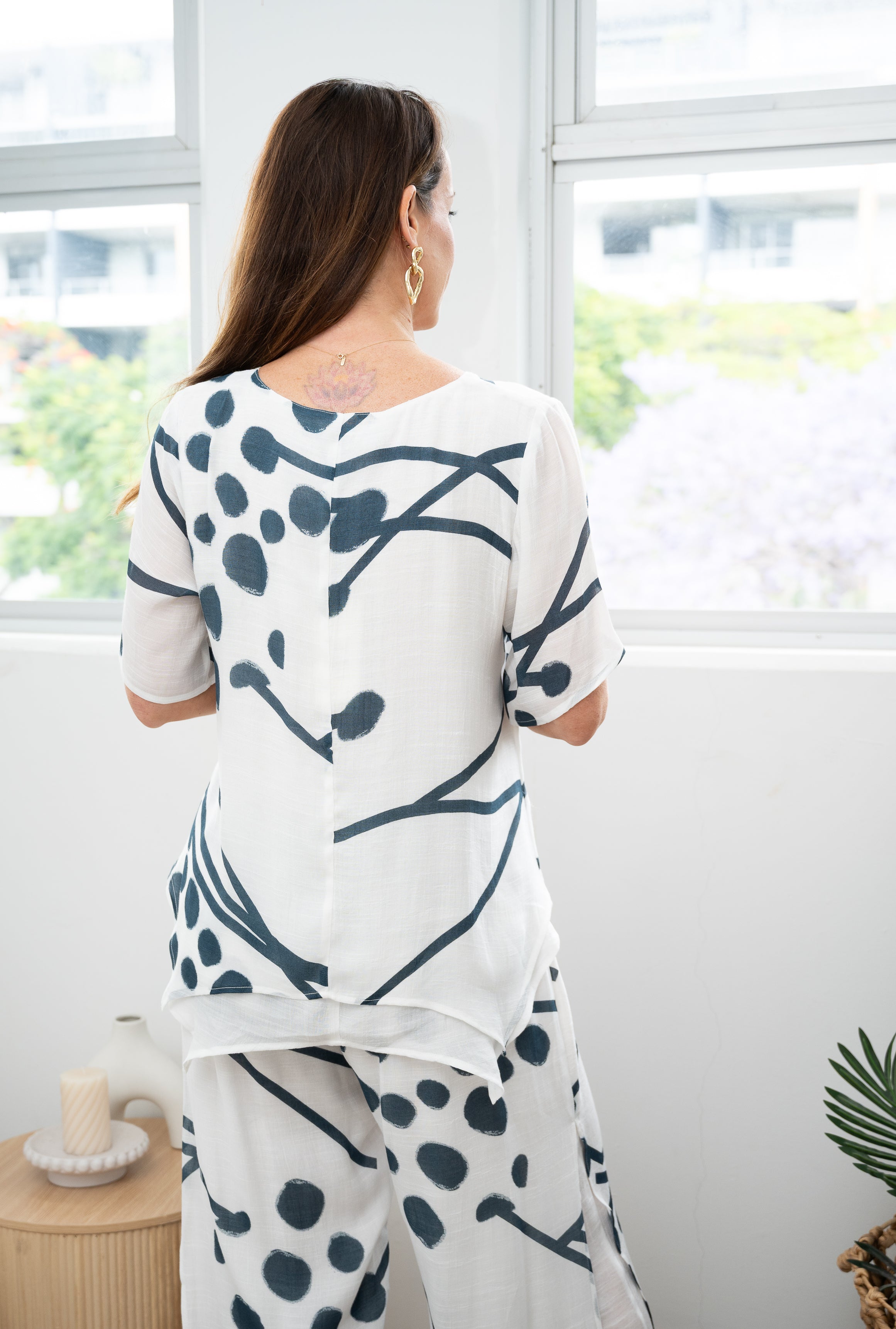 Geometric Abstract Top Navy