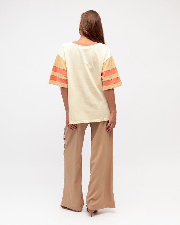 Field Day Tee Beige