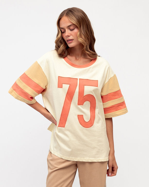 Field Day Tee Beige