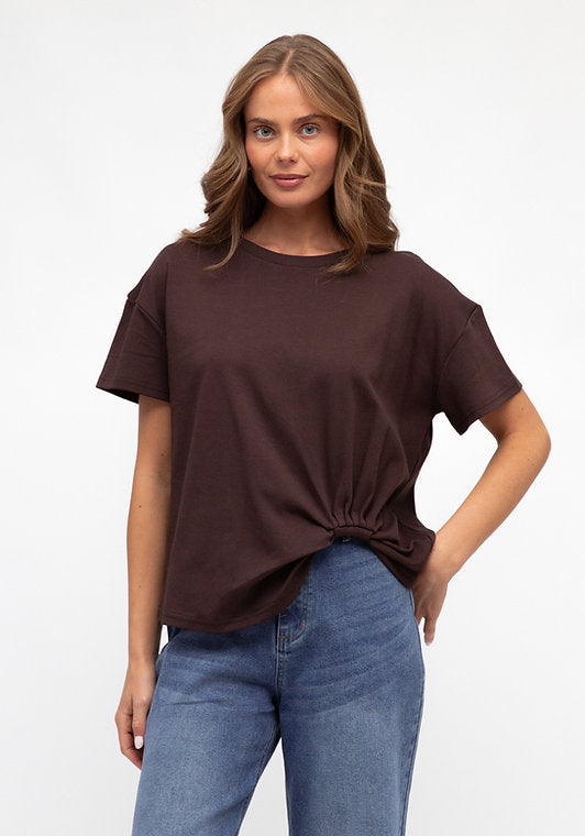 Easy Tuck Tee Chocolate