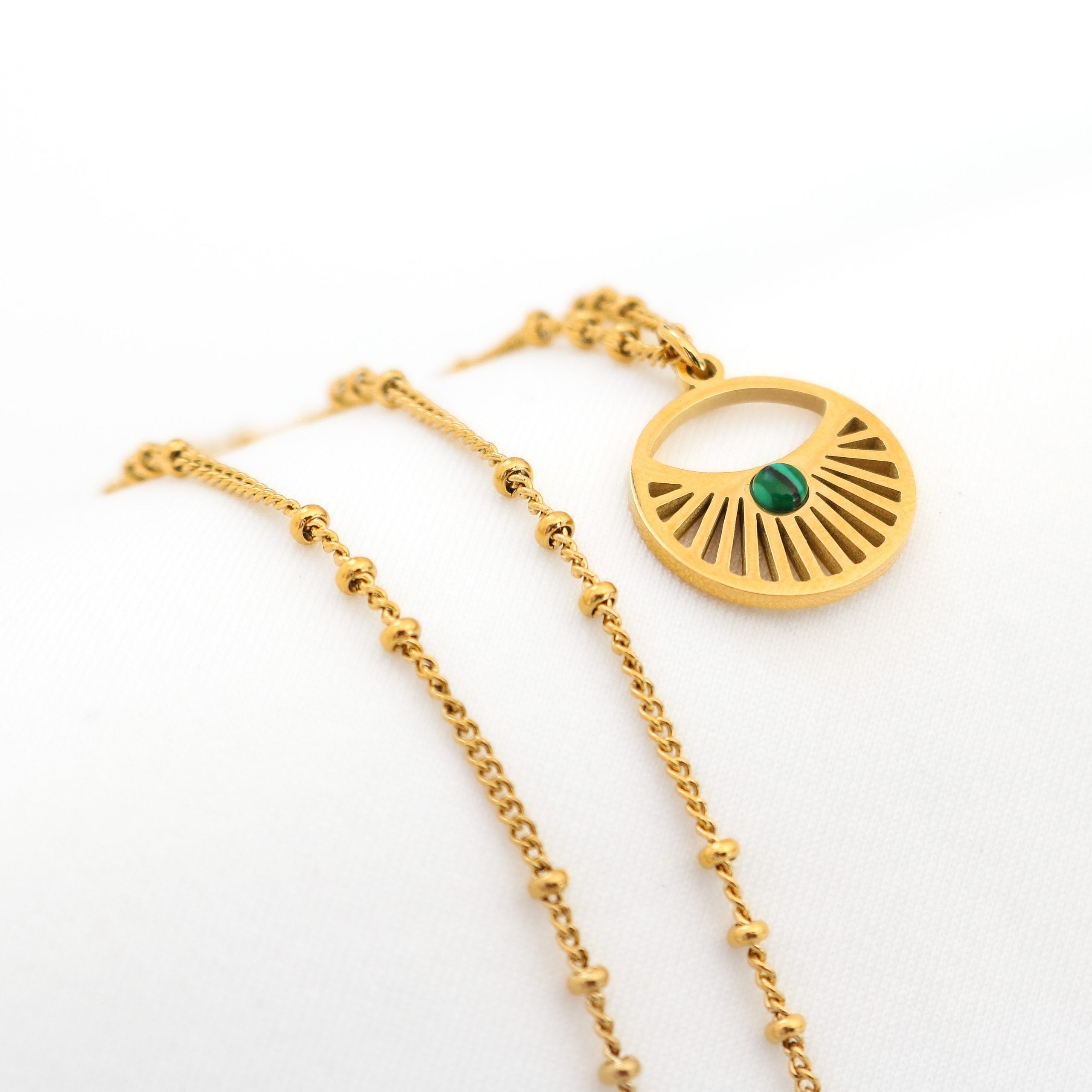 Daystar Necklace Gold