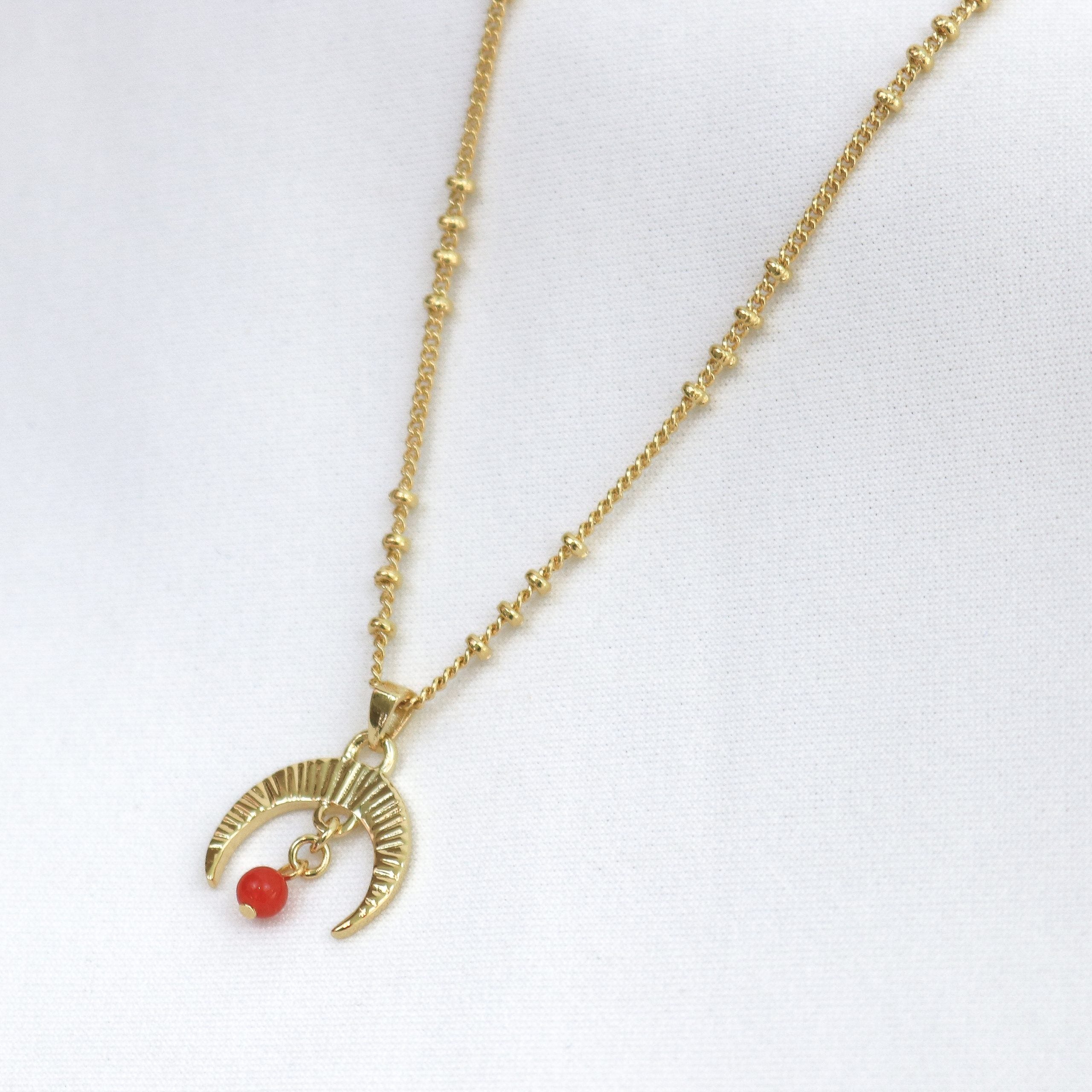 Evening Star Necklace in Gold