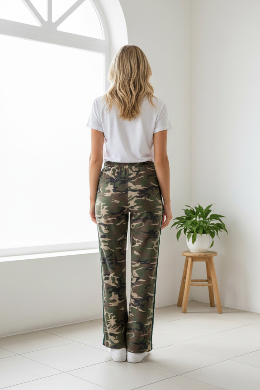Jay Camo Green Heart Racer Stripe Pant