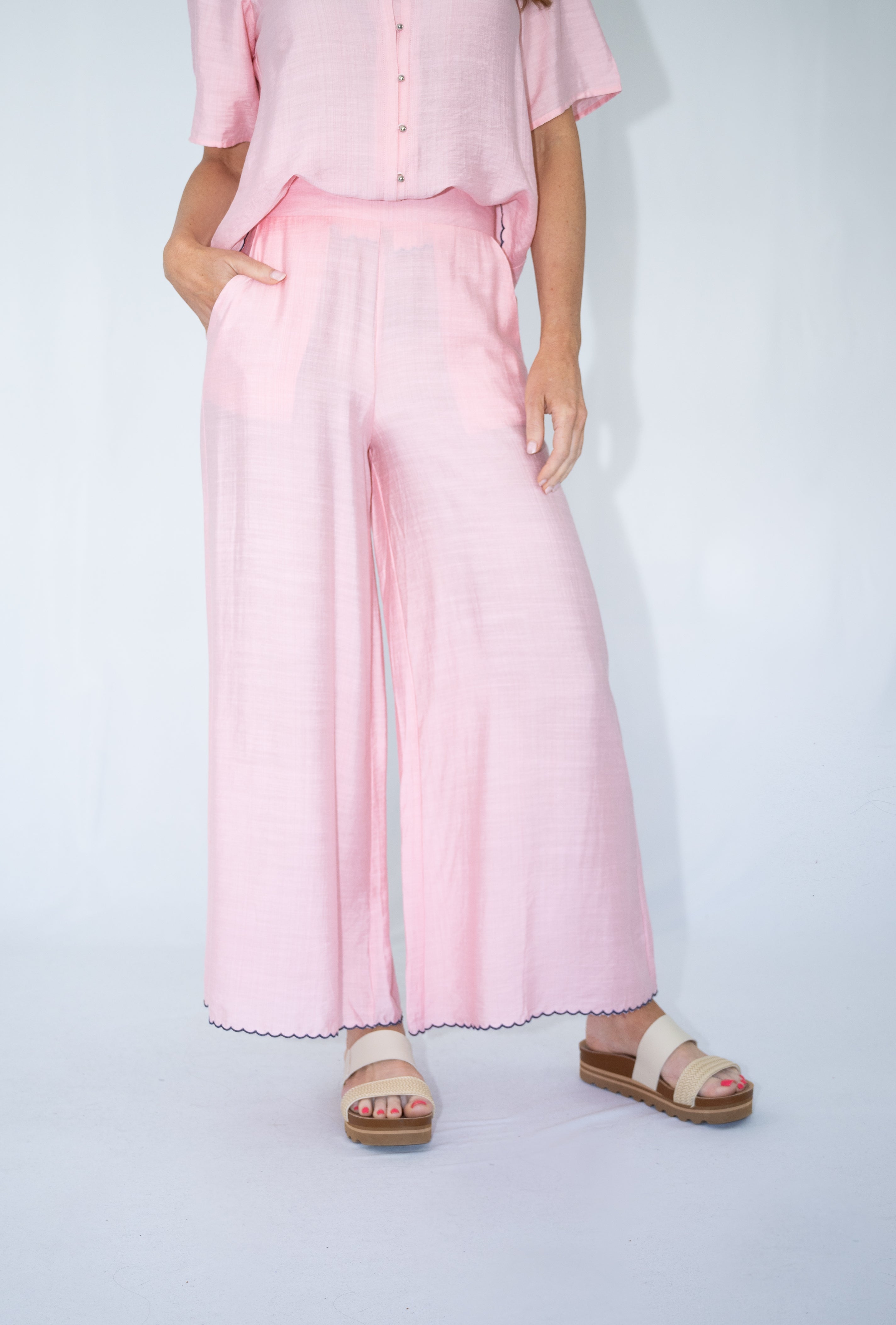 Carlia Scallop Hem Pant Pink