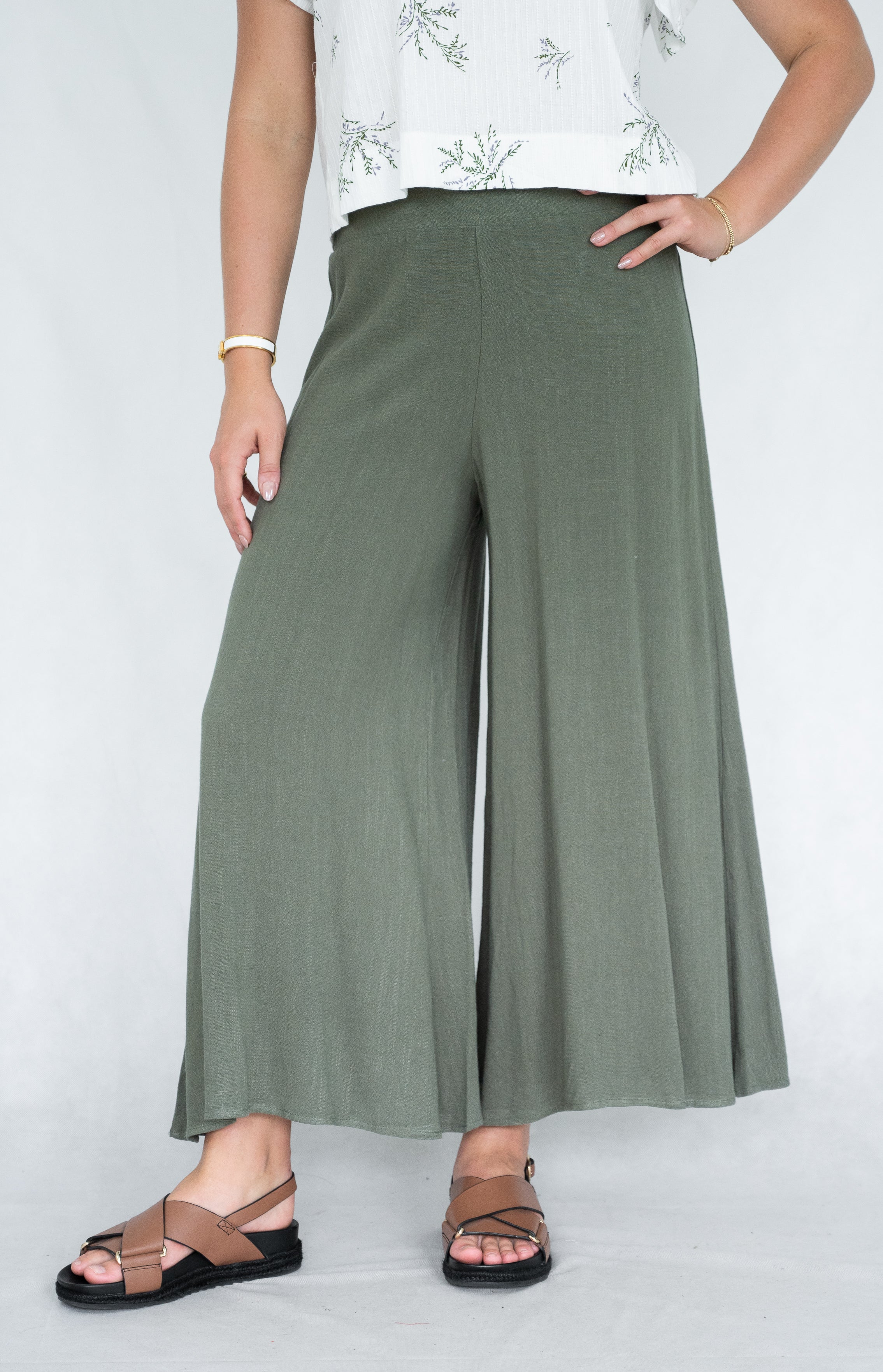 Classic Wide Leg Linen Pant
