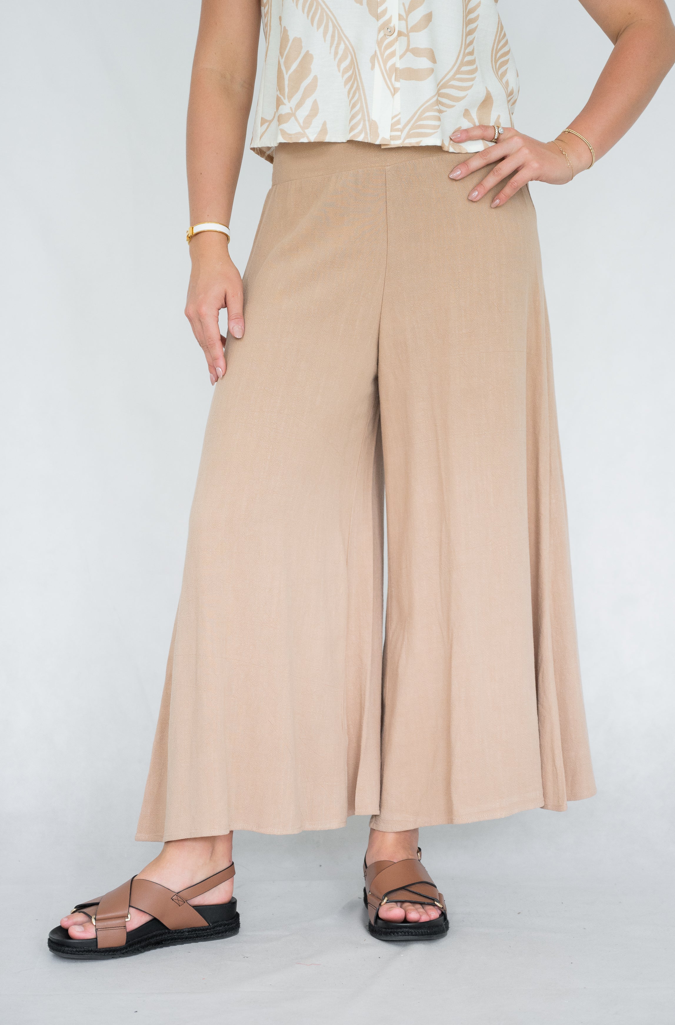 Classic Wide Leg Linen Pant