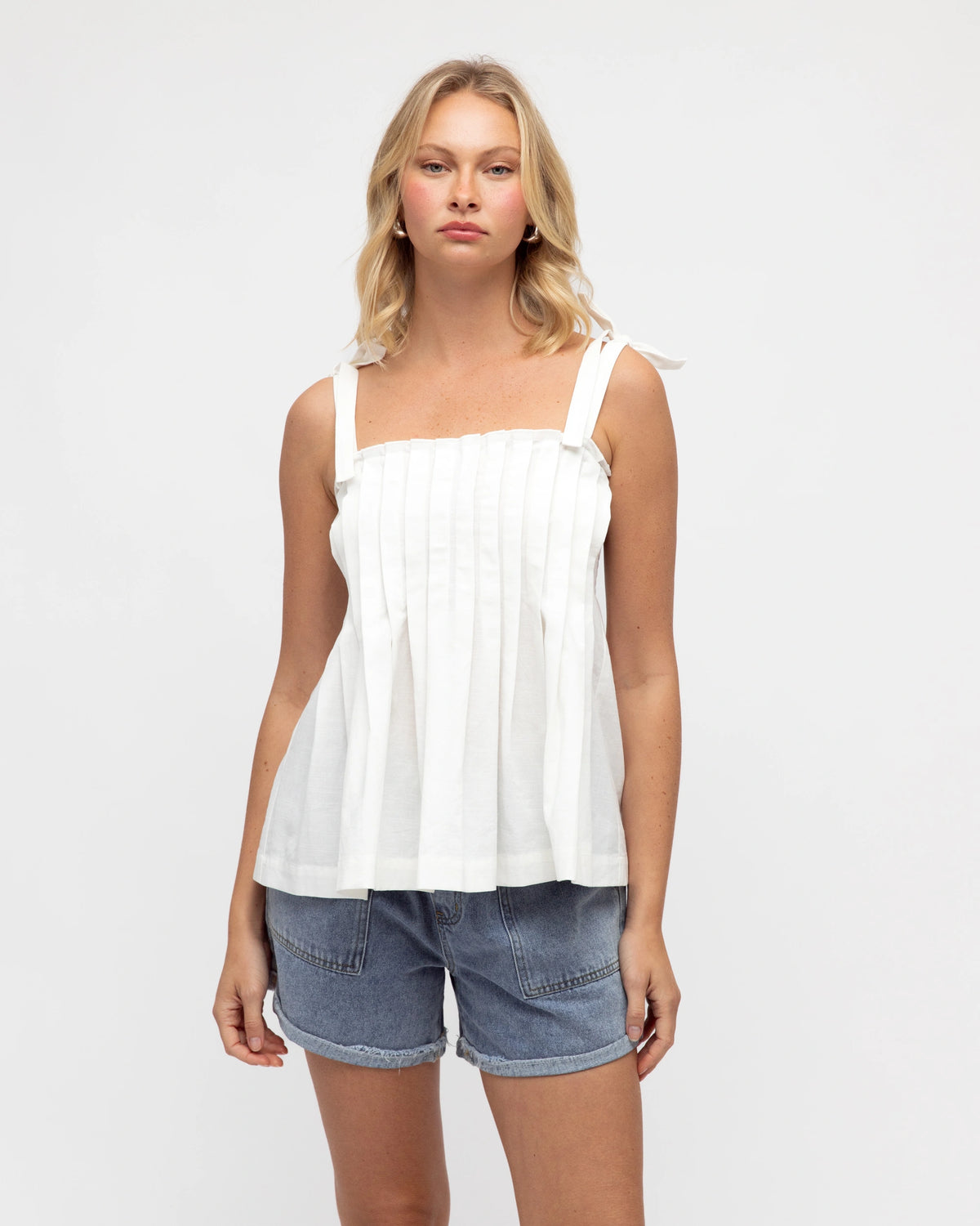 Anne Pleated Top White
