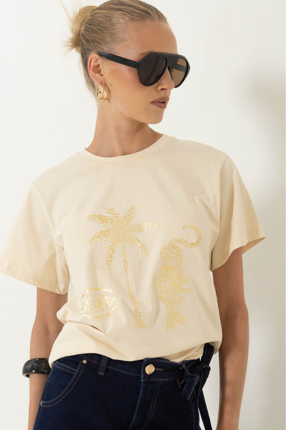 Metallic Gold Eye Tiger Palm Cream