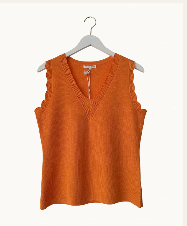 Leila Little Lies Knit Tops