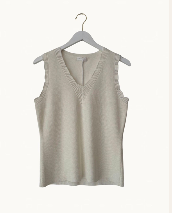 Leila Little Lies Knit Tops