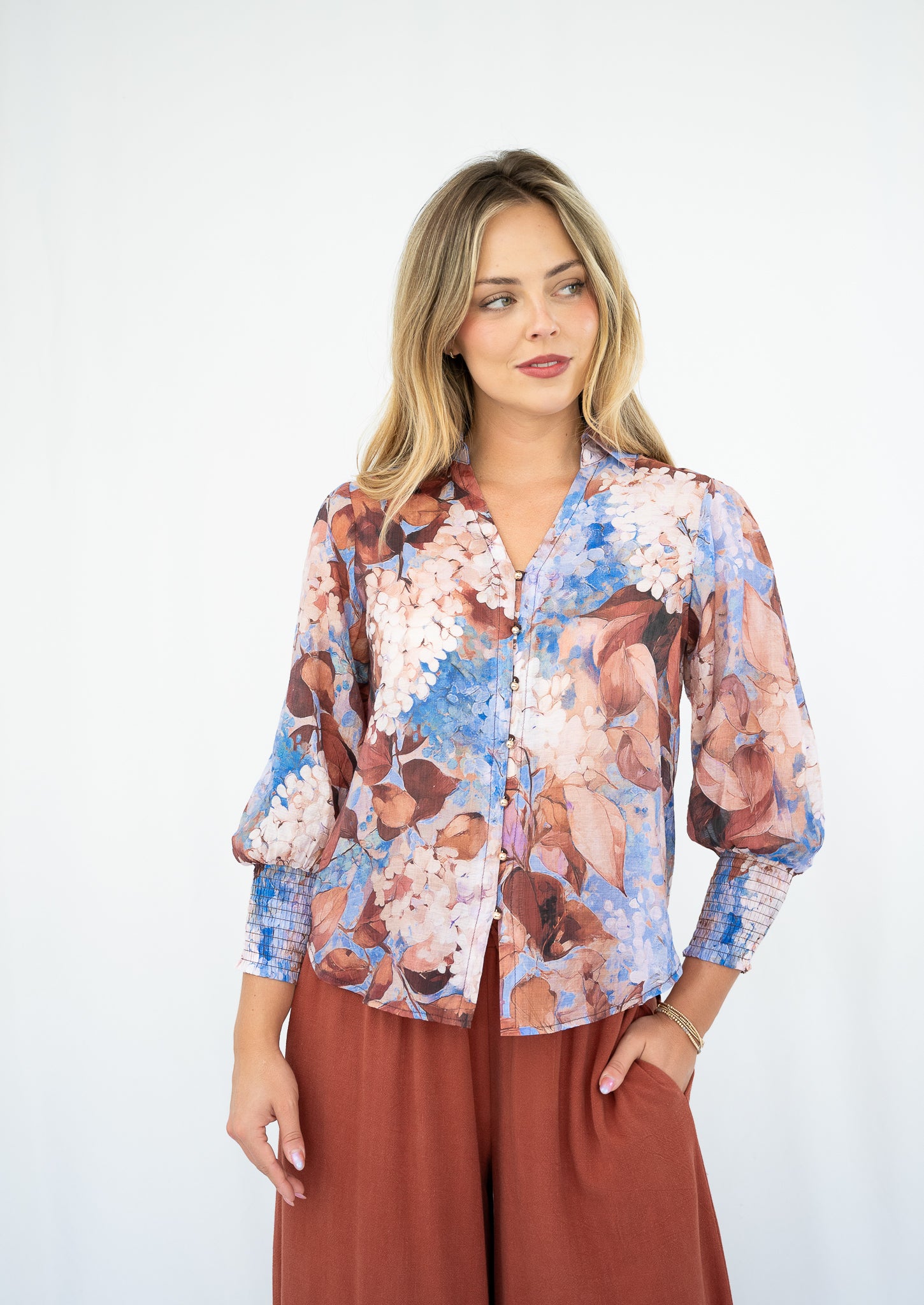 Wisteria Blouse Brown