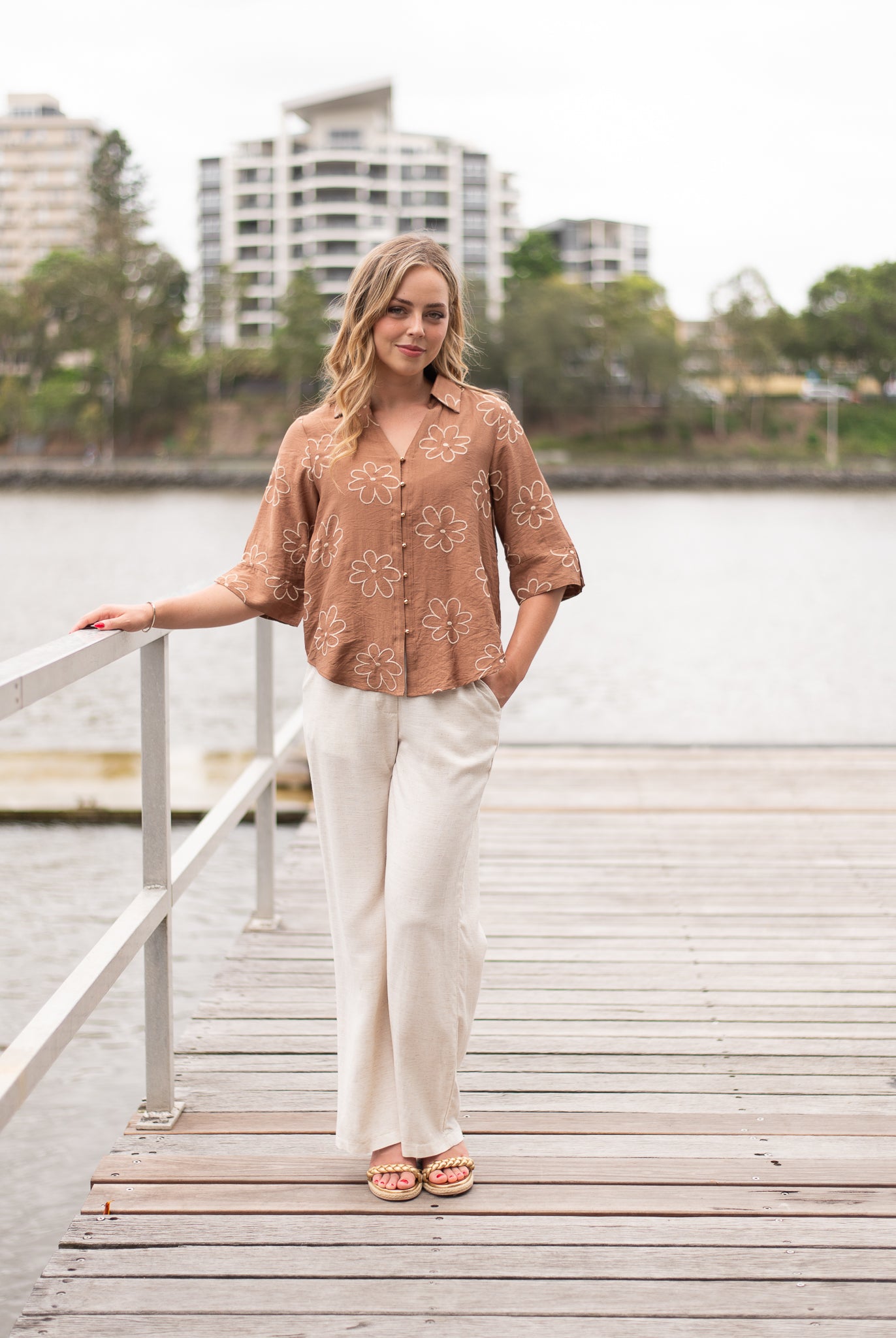 Daisy Embroidered Shirt Brown