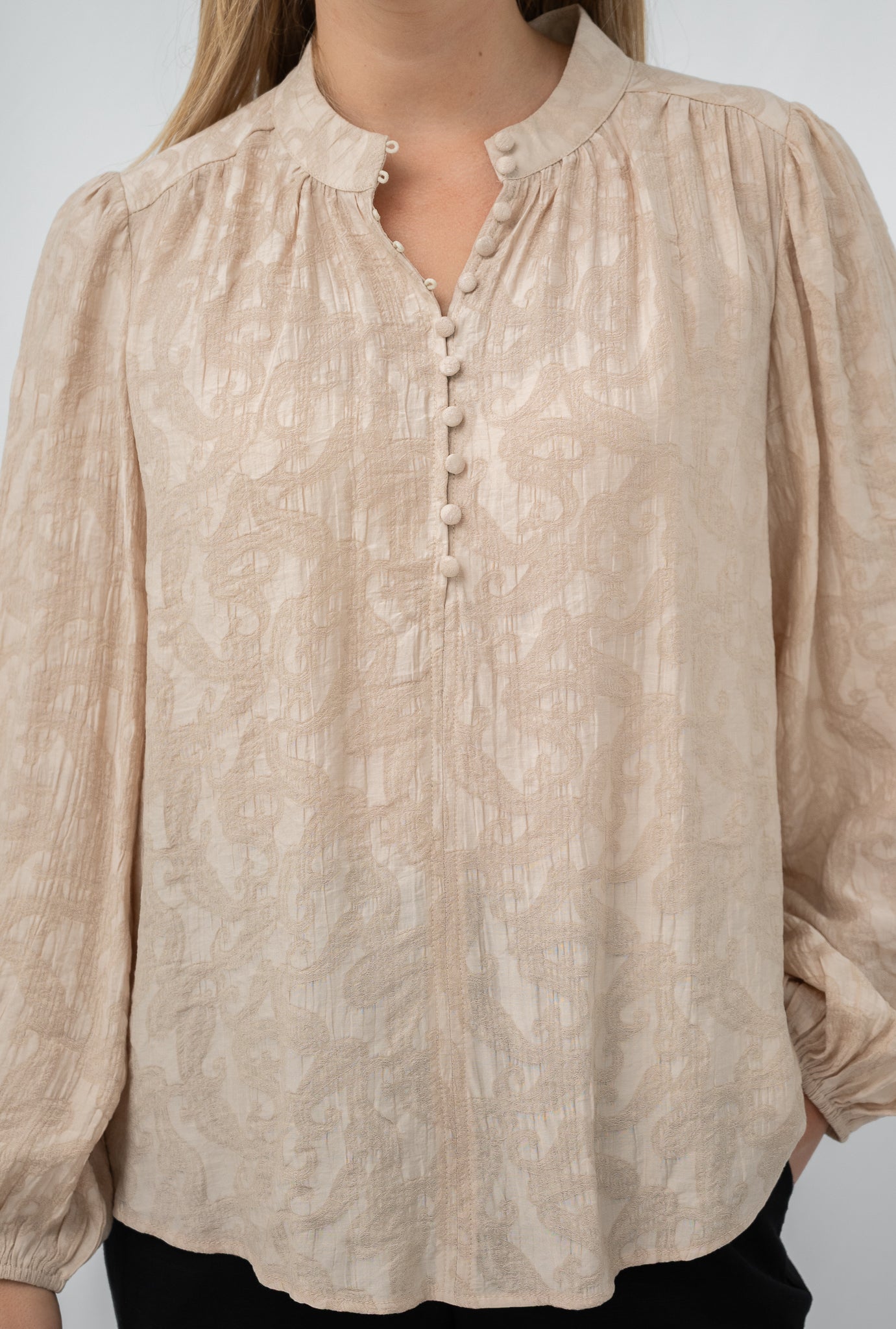 Zahra Jacquard Blouse Beige