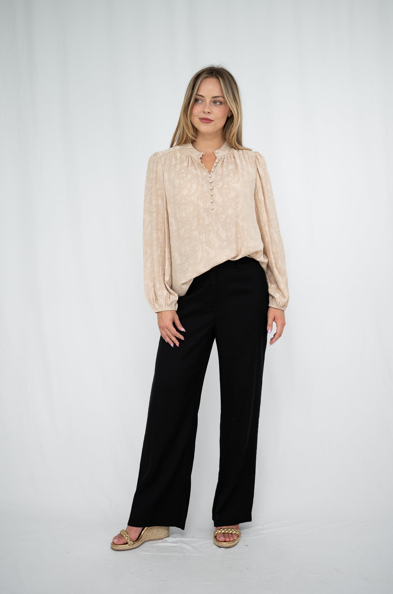 Zahra Jacquard Blouse Beige