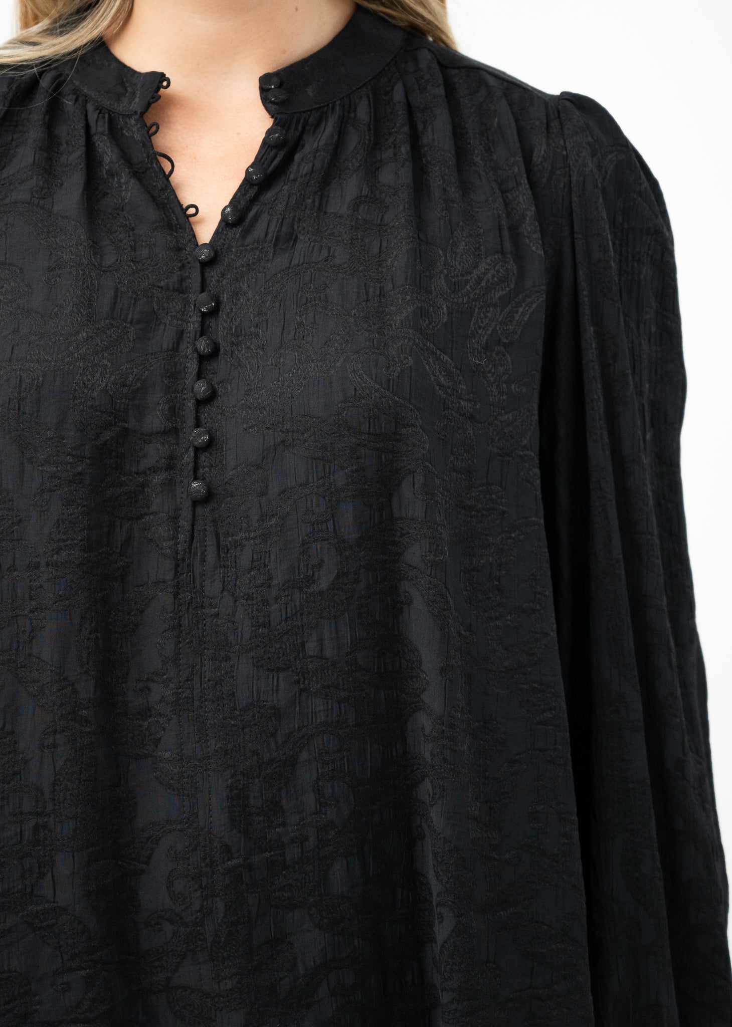 Zahra Jacquard Blouse Black