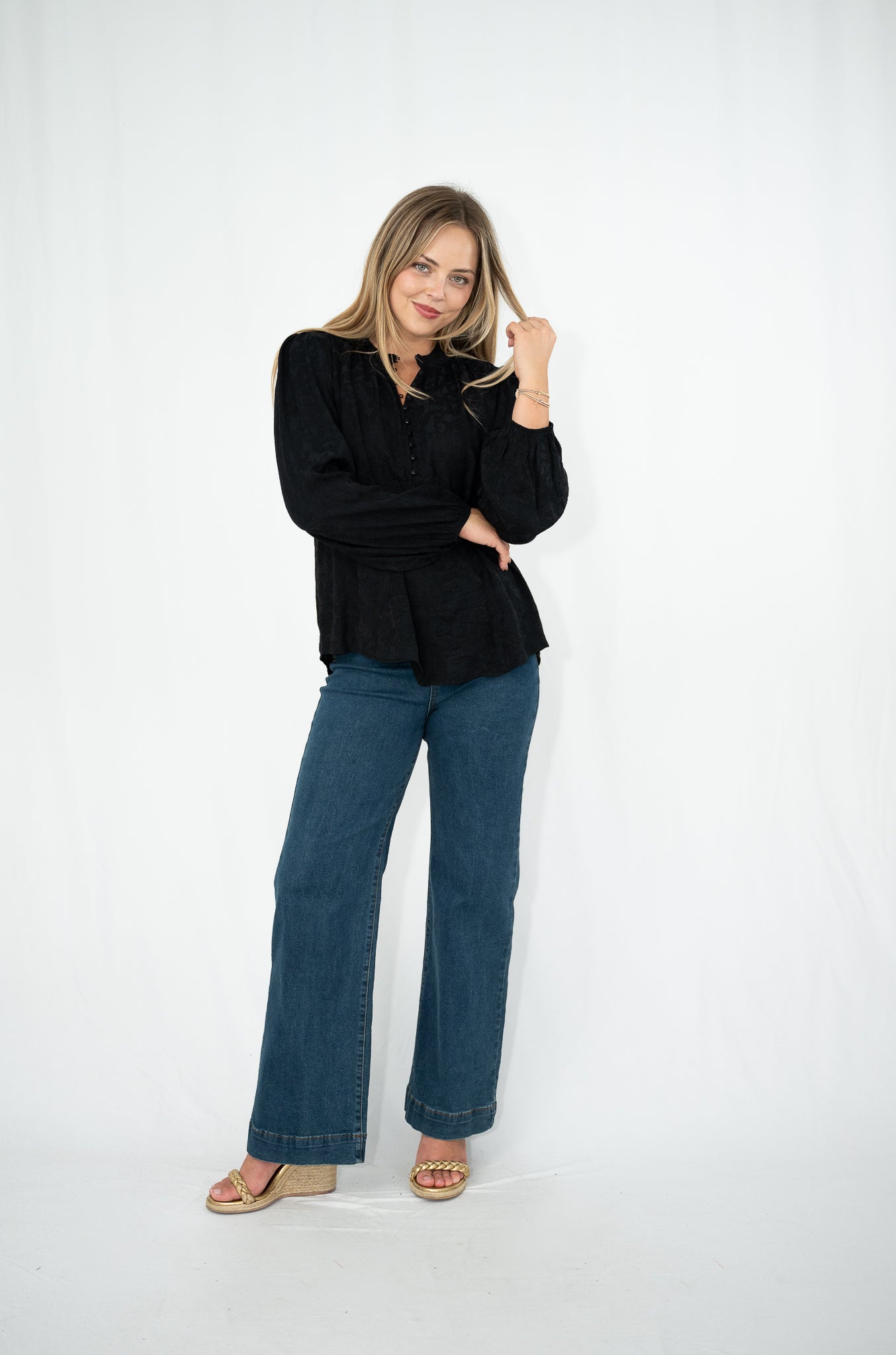 Zahra Jacquard Blouse Black