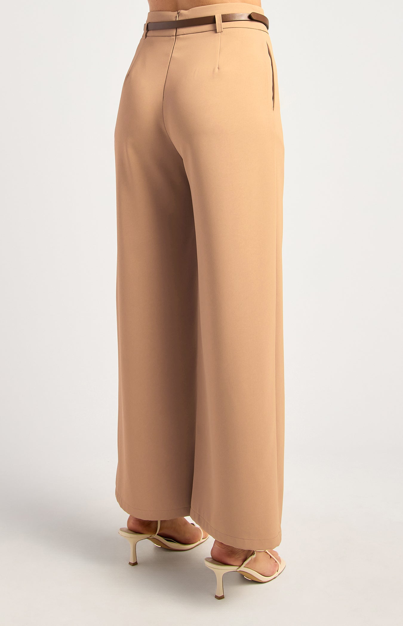 Tiffany Straight Leg Pant Mocha