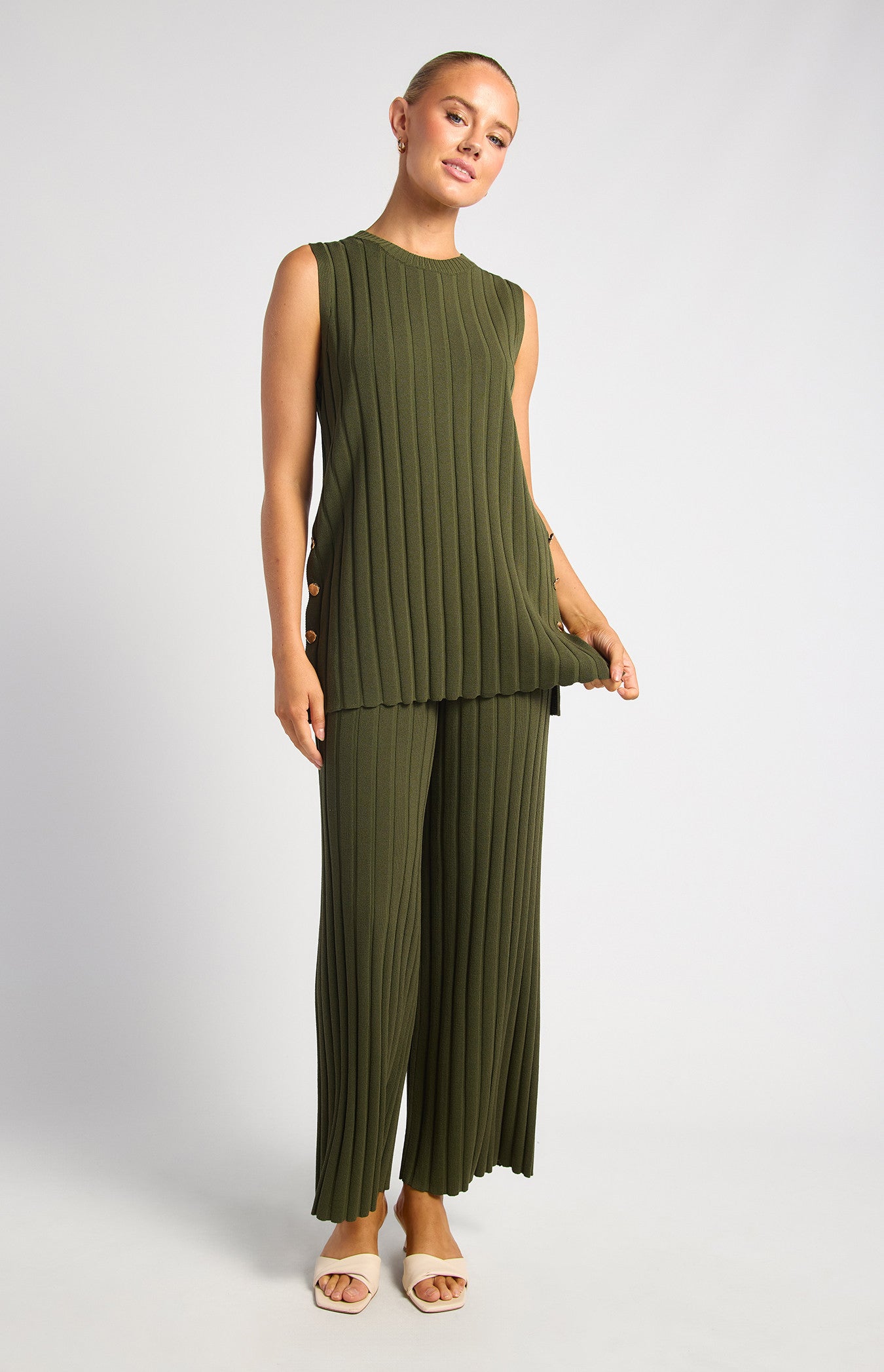 Silvie Sleeveless Top & Pant Set Olive