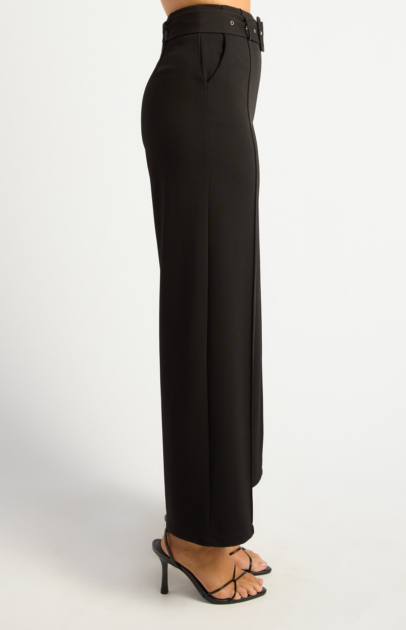 Indira Stretch Belted Pant Black