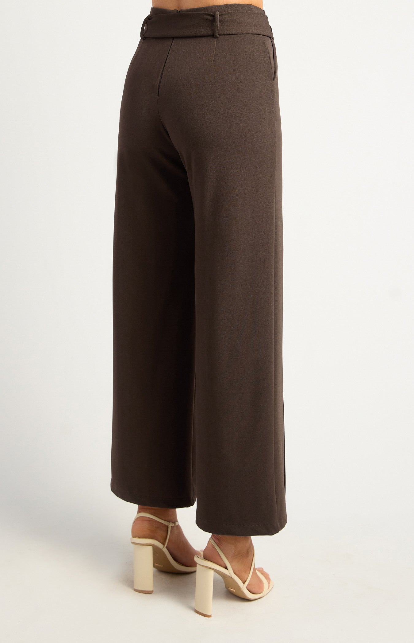 Indira Stretch Belted Pant Expresso