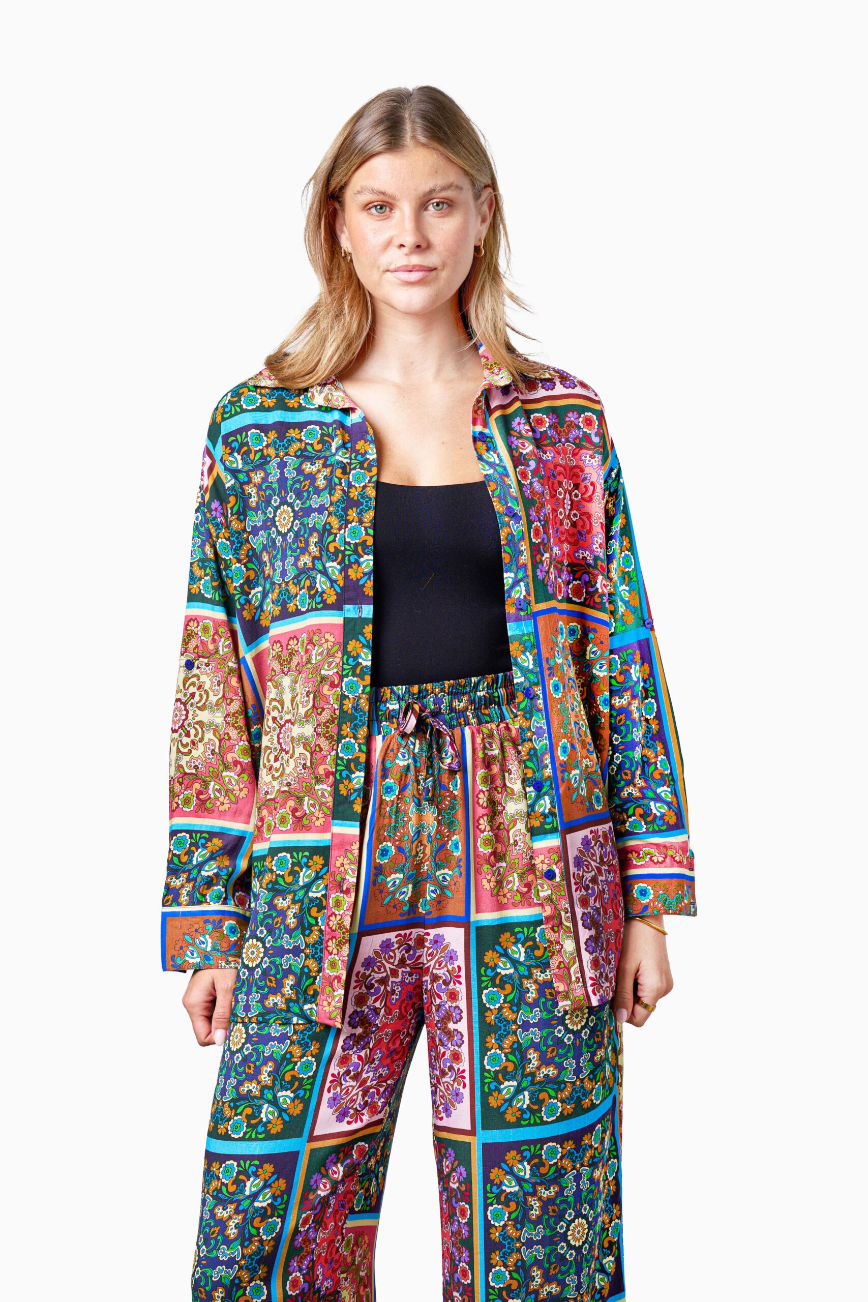 Leon Postcard Print 2 Piece Set